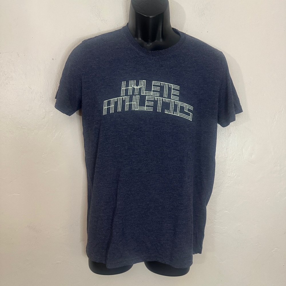 Hylete T Shirt Medium Gently worn 21" armpit to armpit 50% polyester